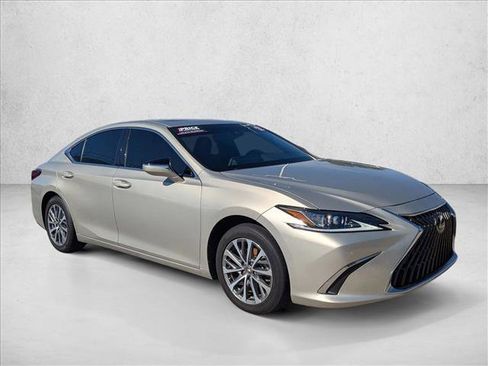 Used 2022 Lexus ES 350 w/ Premium Package image 3