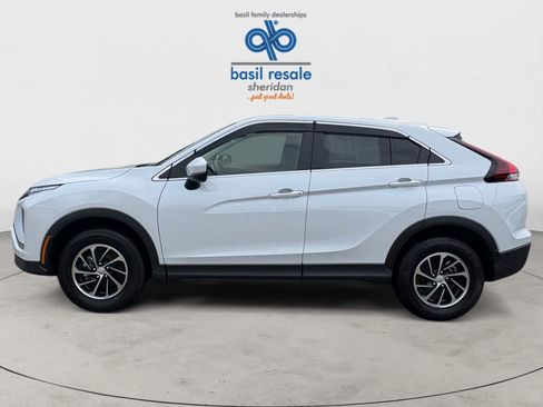 Used 2025 Mitsubishi Eclipse Cross ES AWD/4WD image 3