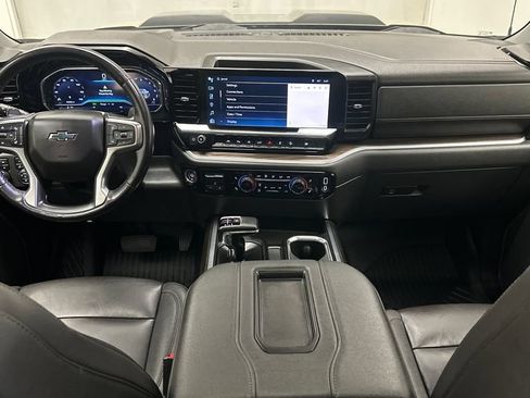 Used 2022 Chevrolet Silverado 1500 LT Trail Boss w/ LT Trail Boss Premium Package AWD/4WD image 27