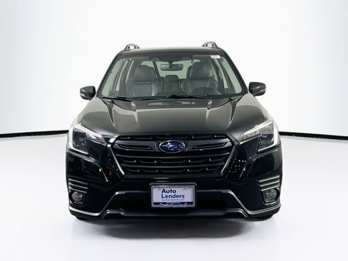 Used 2022 Subaru Forester Limited AWD/4WD image 2