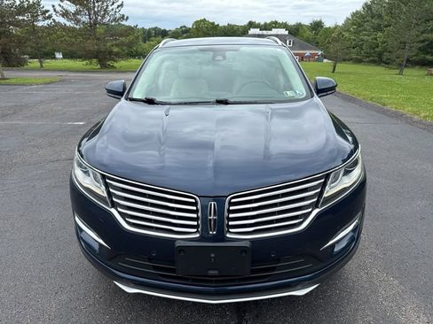 Used 2017 Lincoln MKC Reserve AWD/4WD image 2