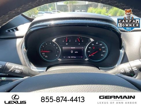 Used 2023 Chevrolet Traverse LT AWD/4WD image 17