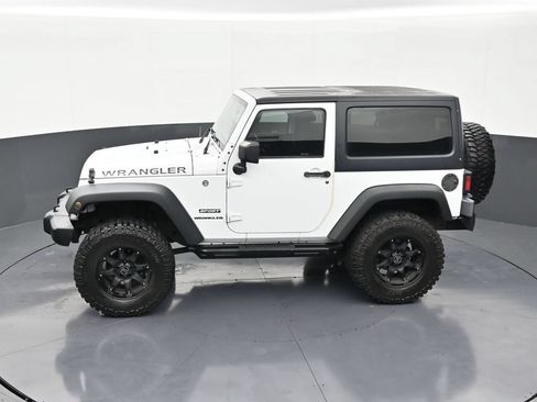 Used 2017 Jeep Wrangler Sport w/ Quick Order Package 24S AWD/4WD image 13