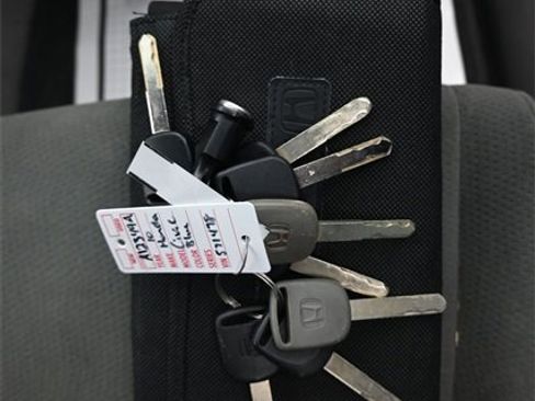 Used 2010 Honda Civic DX-VP image 9