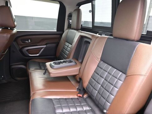 Used 2019 Nissan Titan Platinum Reserve w/ Platinum Utility Package AWD/4WD image 14