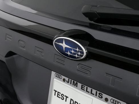 Used 2025 Subaru Forester Limited w/ Popular Package #1 AWD/4WD image 31
