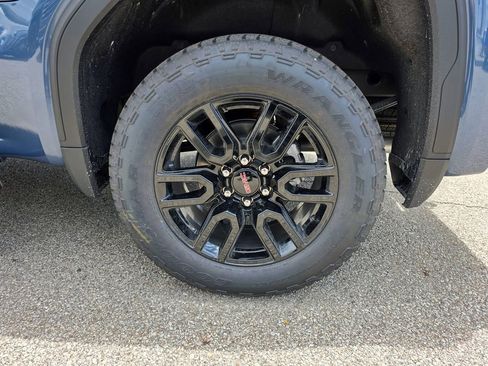 New 2026 GMC Sierra 1500 Elevation w/ Elevation Premium Package AWD/4WD image 34