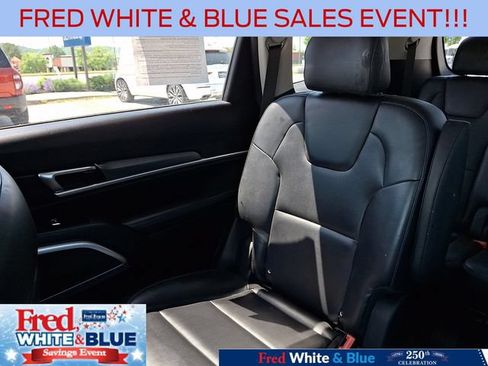 Used 2021 Kia Telluride S AWD/4WD image 18