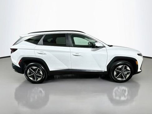 Used 2025 Hyundai Tucson SEL AWD/4WD image 8