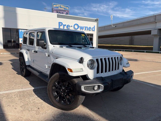 Used 2021 Jeep Wrangler Unlimited Sahara w/ Cold Weather Group AWD/4WD image 1