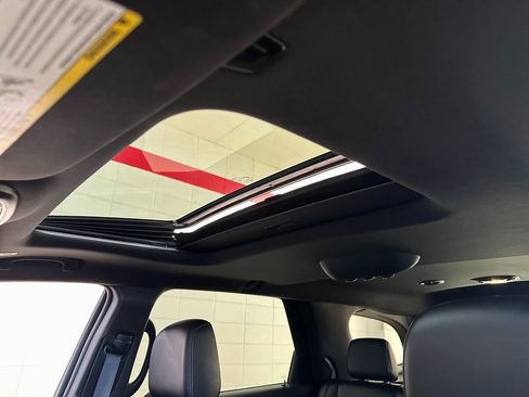 Certified 2024 Dodge Durango GT image 11