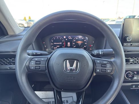 Used 2025 Honda Accord LX image 14