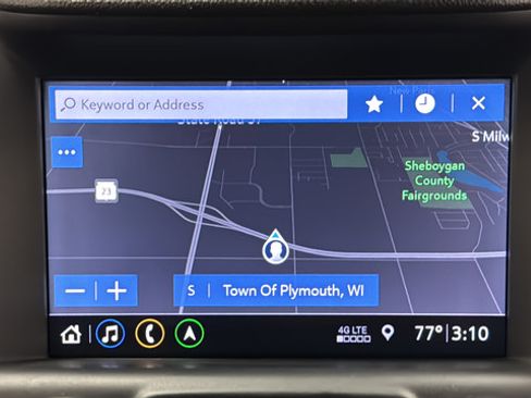 Used 2021 GMC Terrain SLT w/ Infotainment Package II FWD image 15
