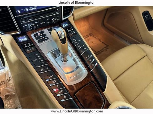 Used 2013 Porsche Panamera Turbo image 33