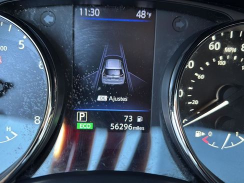 Used 2020 Nissan Rogue SV image 20