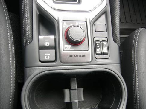 Used 2024 Subaru Forester Premium image 15