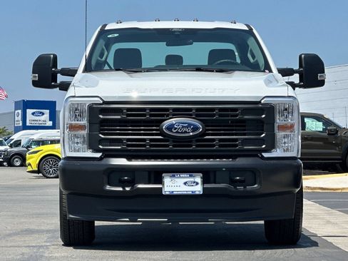New 2026 Ford F350 XL AWD/4WD image 8