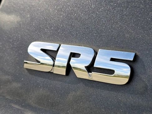 Used 2019 Toyota Tundra SR5 image 23