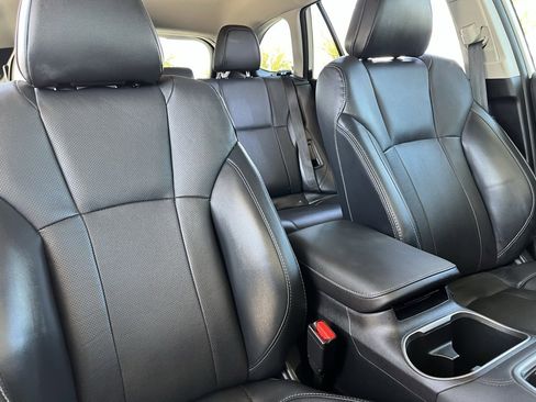 Certified 2024 Subaru Outback Limited image 27