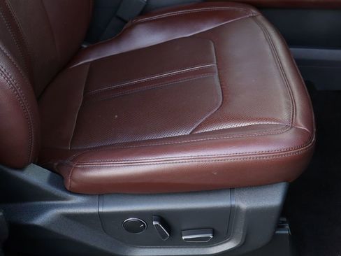 Used 2022 Ford Expedition Limited AWD/4WD image 34