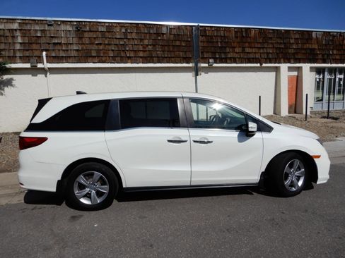 Used 2019 Honda Odyssey EX-L image 4