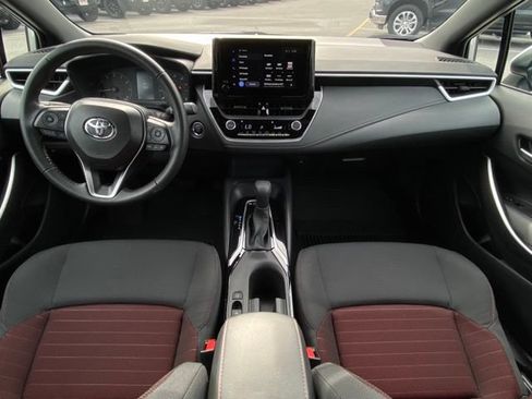 Used 2025 Toyota Corolla SE FWD image 24