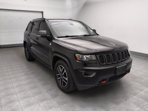Used 2020 Jeep Grand Cherokee Trailhawk AWD/4WD image 14