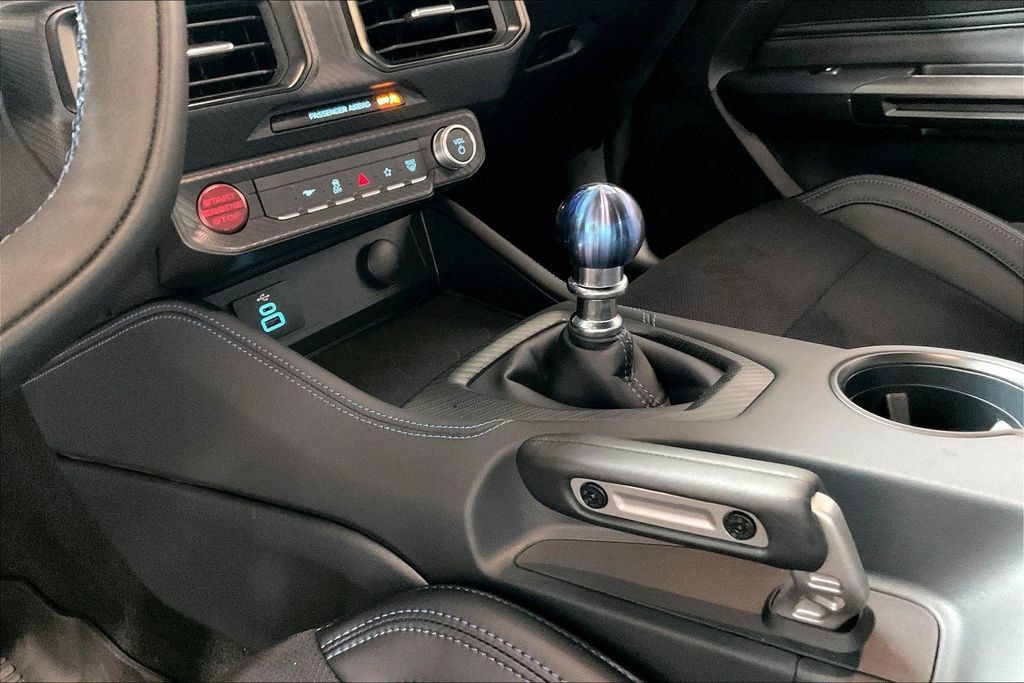 Used 2026 Ford Mustang Dark Horse RWD image 11