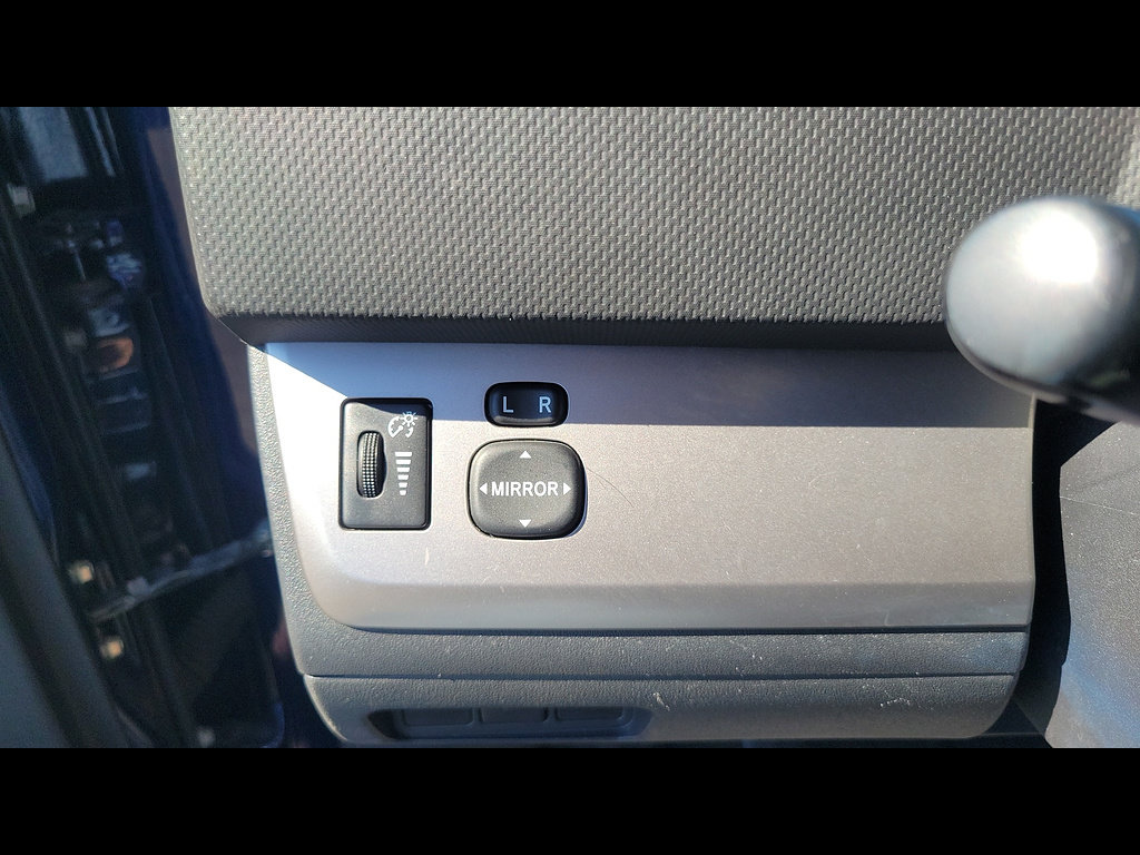 Used 2014 Scion xB FWD image 19