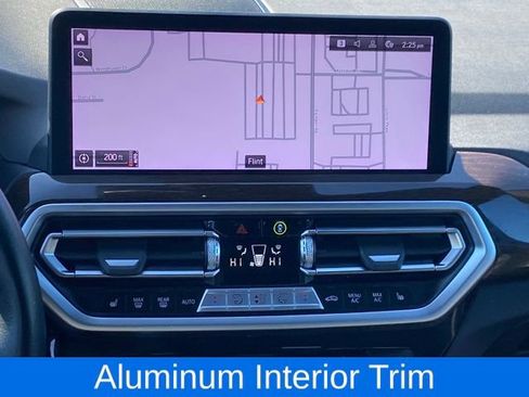 Used 2024 BMW X3 xDrive30i image 9