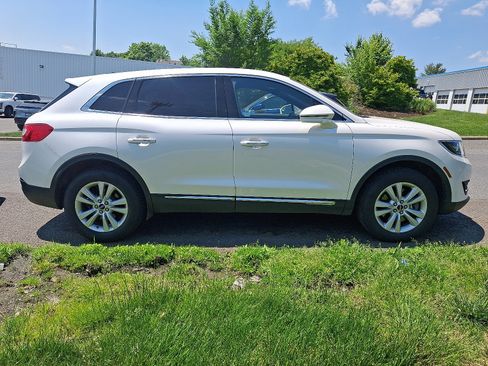Used 2018 Lincoln MKX Premiere AWD/4WD image 7
