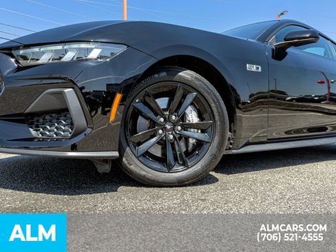 Used 2024 Ford Mustang GT RWD image 14