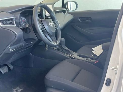 Used 2023 Toyota Corolla LE image 15