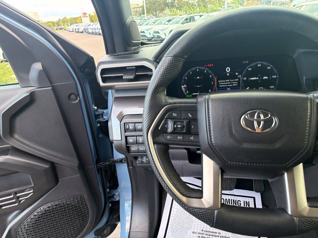 Used 2026 Toyota Tacoma TRD Off-Road w/ TRD Off Road Premium Package AWD/4WD image 25