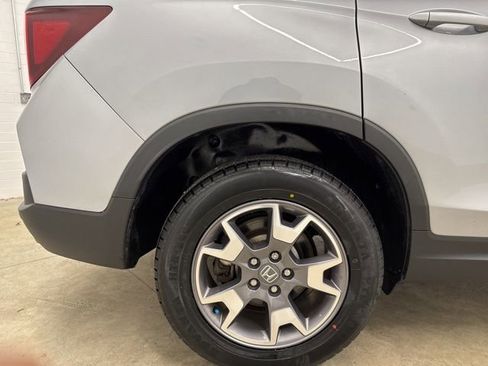 Certified 2023 Honda Passport TrailSport image 11