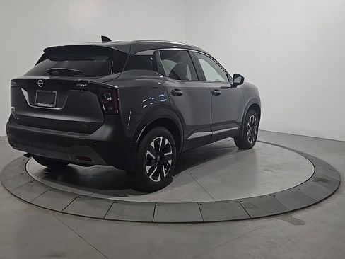 New 2026 Nissan Kicks SV image 5