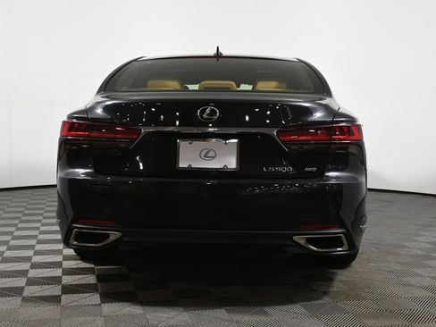 Used 2024 Lexus LS 500 AWD w/ Luxury Package image 10