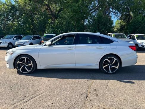 Used 2019 Honda Accord Sport image 2