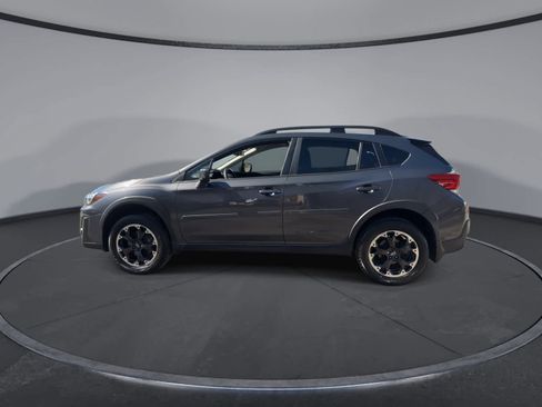 Used 2021 Subaru Crosstrek 2.0i image 5