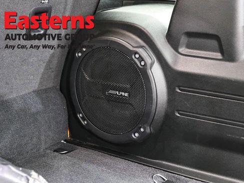 Used 2023 Jeep Wrangler Unlimited Sahara AWD/4WD image 24