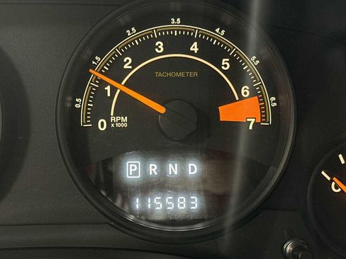 Used 2016 Jeep Compass Sport w/ Power Value Group image 17