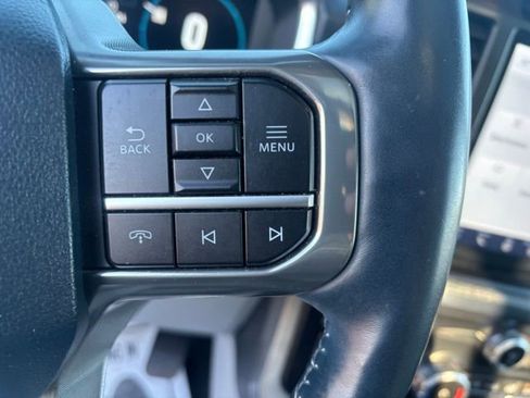 Used 2023 Ford F150 Limited image 16