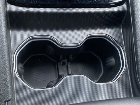 Used 2025 Jeep Grand Cherokee L Altitude image 24