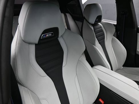 Used 2023 BMW M5 w/ Competition Package image 43