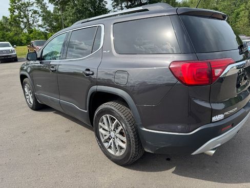 Used 2017 GMC Acadia SLE AWD/4WD image 10
