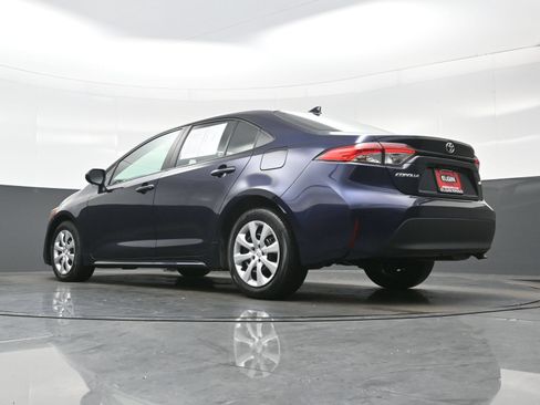 Used 2024 Toyota Corolla LE FWD image 28