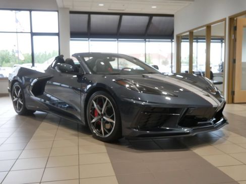 Used 2021 Chevrolet Corvette Stingray Premium Conv w/ Z51 Performance Package RWD image 1