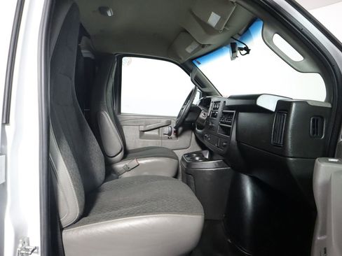 Used 2023 Chevrolet Express 2500 w/ Driver Convenience Package image 40
