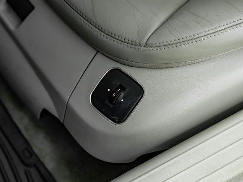 Used 2005 Mercedes-Benz SL 500 image 25