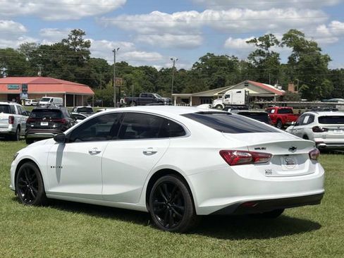 Used 2023 Chevrolet Malibu LT w/ Sport Edition FWD image 10